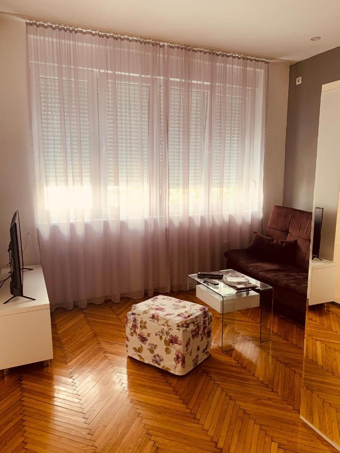 Apartment Center Nikšić Εξωτερικό φωτογραφία